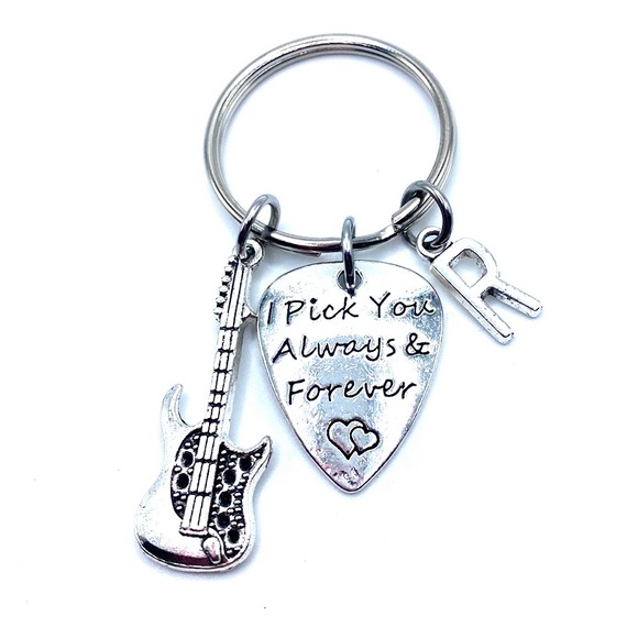 Guitar Pick Keychain Guitarist Musician Gift - Picture 3 of 6